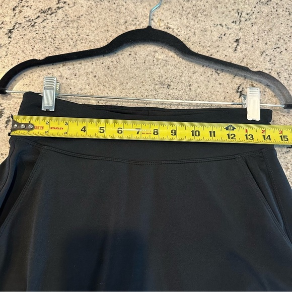 Nike Golf Dri-Fit Black Skort XS | Athletic Skirt with Pocket - Picture 4 of 6